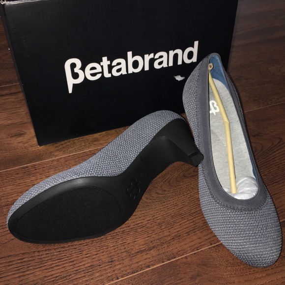 Betabrand Shoes - Betabrand NIB Late to The Gate Heels Size 9